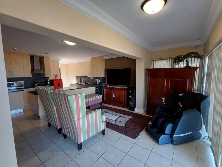 8 Bedroom Property for Sale in Dana Bay Western Cape